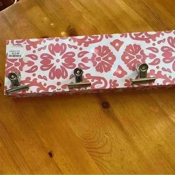 COPY - New wall hanging with clips - Picture 9 of 9